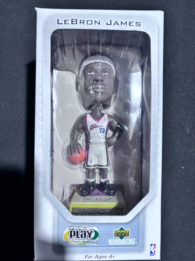 2003 Upper Deck Collectibles by Premium Play Makers, LeBron James Rookie Bobble Head